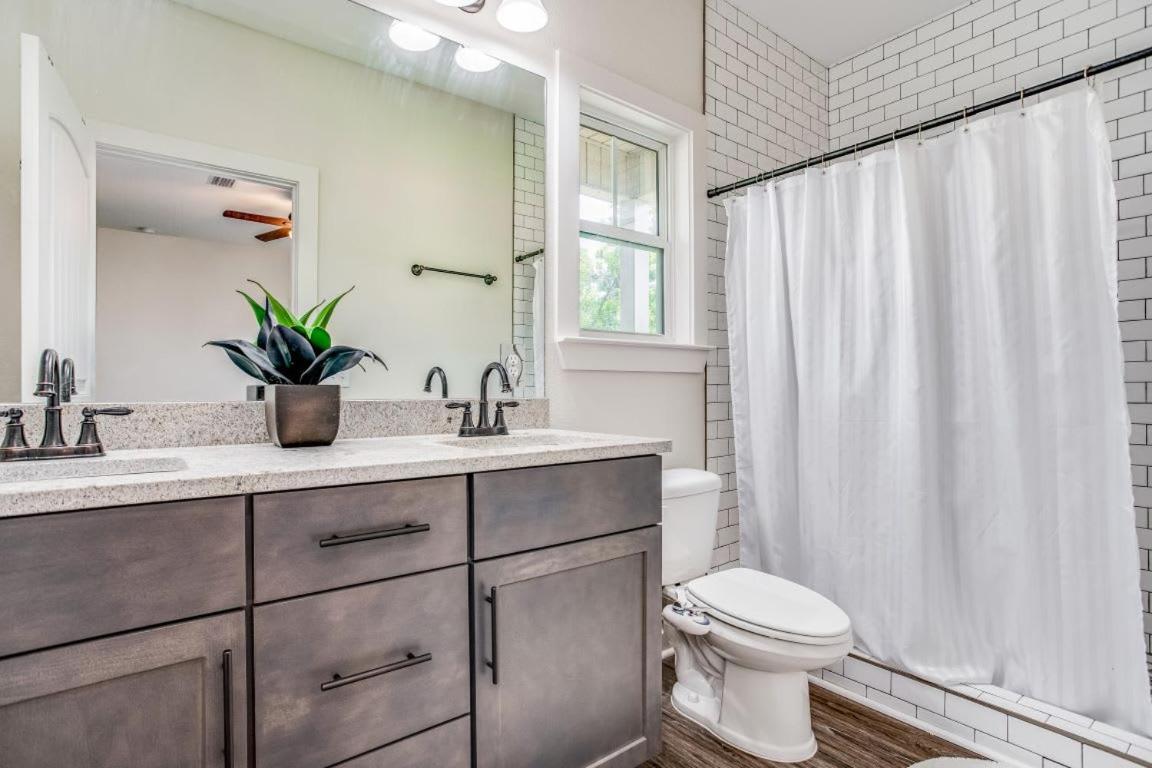 Beach Flow Bungalow-Mins To Downtown-Dining-Base Pensacola Exteriér fotografie