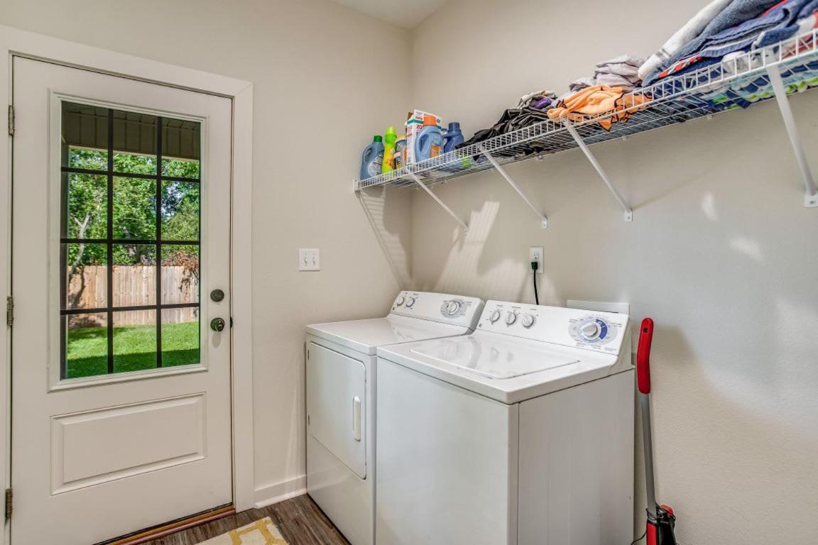 Beach Flow Bungalow-Mins To Downtown-Dining-Base Pensacola Exteriér fotografie
